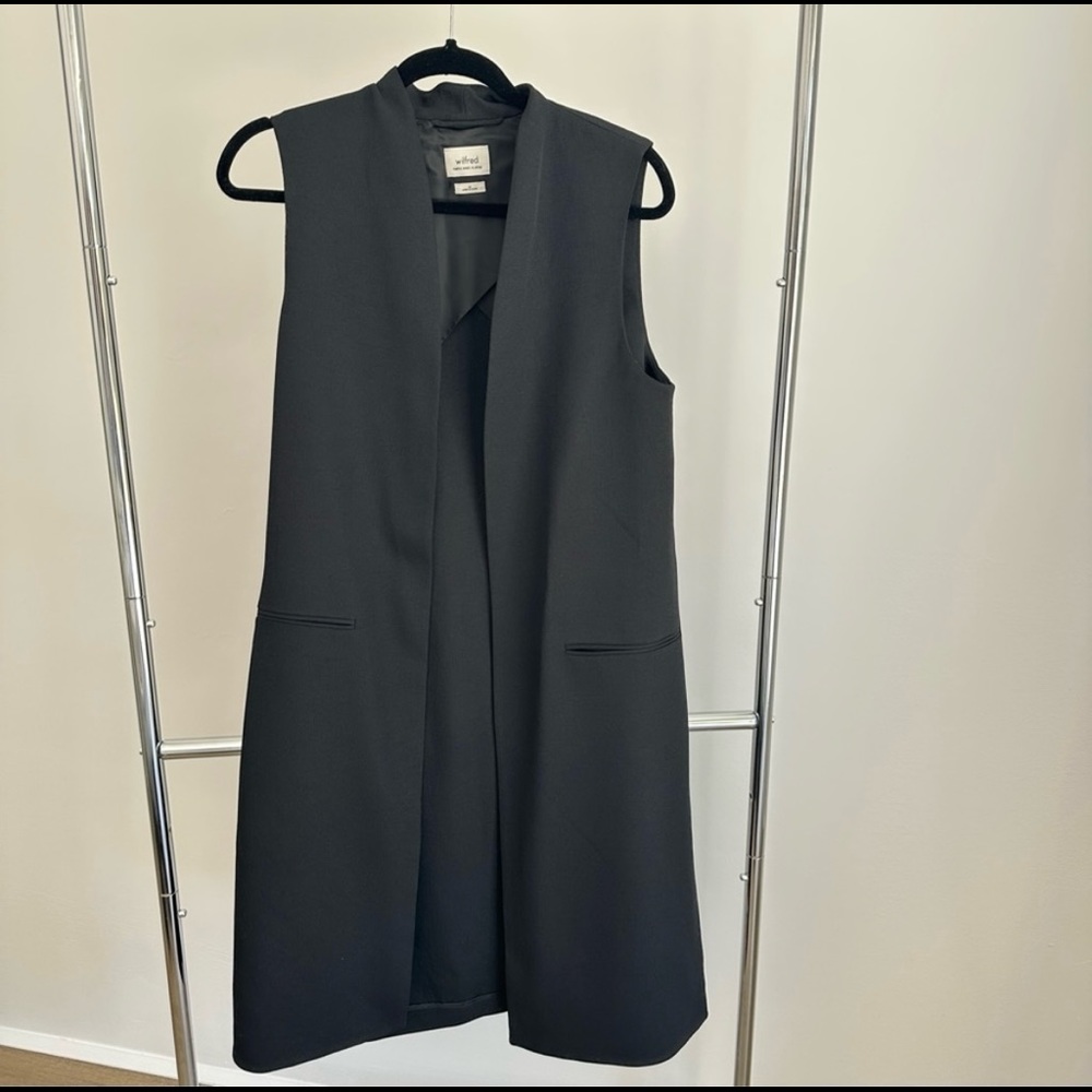 Aritzia Wilfred Long Vest Coat